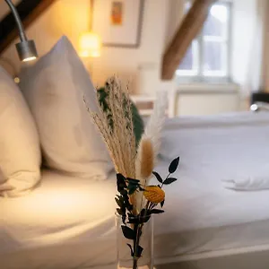 Weinbar & Gaestehaus Himmelstoss Hotel